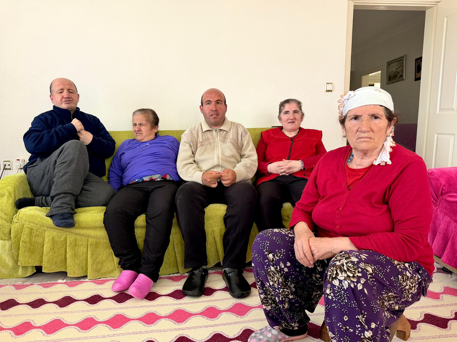 50 Yıllık Anne Sevgisi: Hani Uğurlu'nun Engelli Çocuklarına Adanmış Hayatı