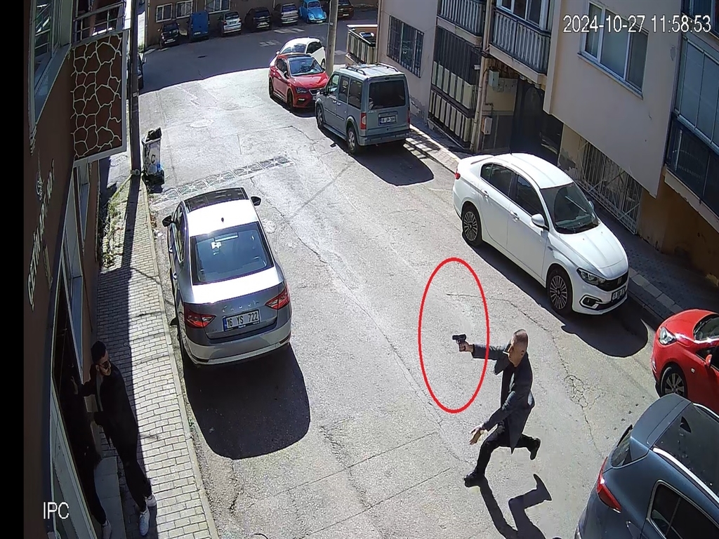 Diş Hekimi Eşini Çocuklarının Gözü Önünde Öldüren Sanığa Ağır Ceza: 24 Yıl Hapis