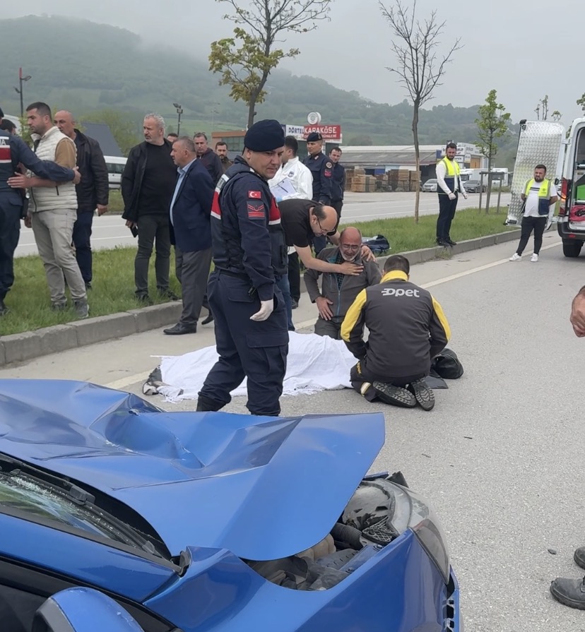 Samsun'da Trajik Kaza: Minibüsten İnerken Otomobil Çarptı, Kadın Hayatını Kaybetti