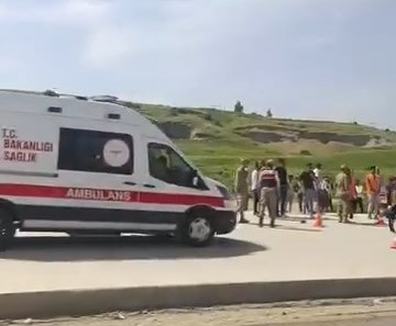 Şırnak'ta Yol Yapım Çalışmasında Acı Kaza: Bir İşçi Hayatını Kaybetti, 2 Yaralı