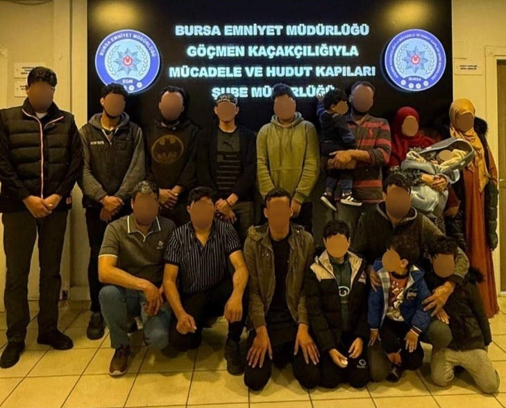 Bursa'da Göçmen Kaçakçılığına Büyük Darbe: 20 Bin TL'lik Yolculuk Sona Erdi