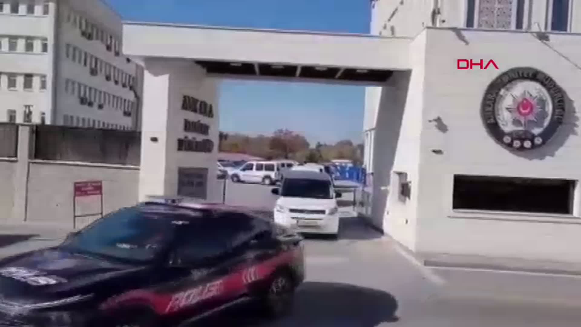 Ankara'da Sosyal Medya Çetelerine Darbe: 19 Gözaltı