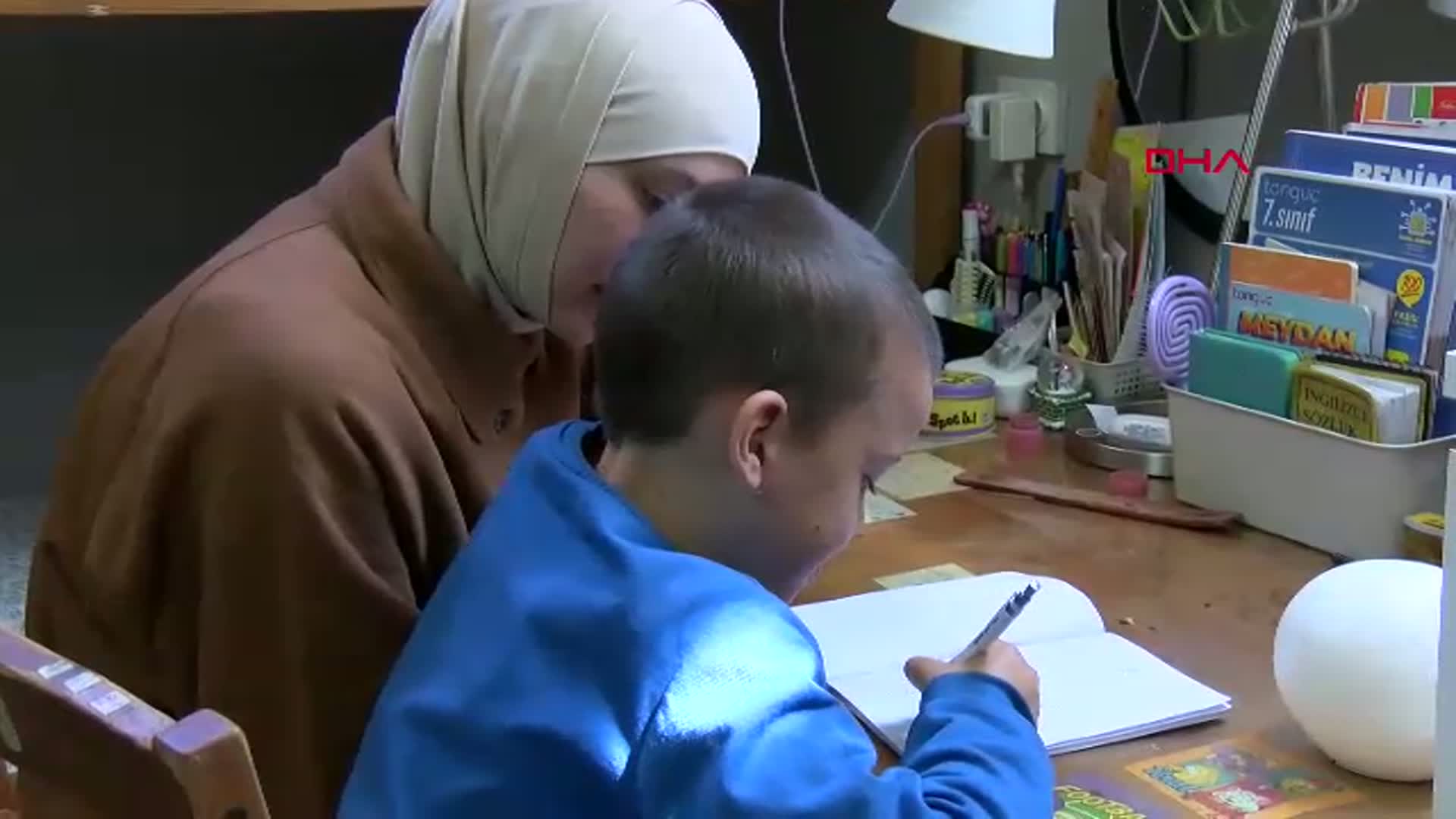Antalya'da İkamet Engeli: Tatar Ailenin Engelli Çocukları 3 Yıldır Okula Gidemiyor
