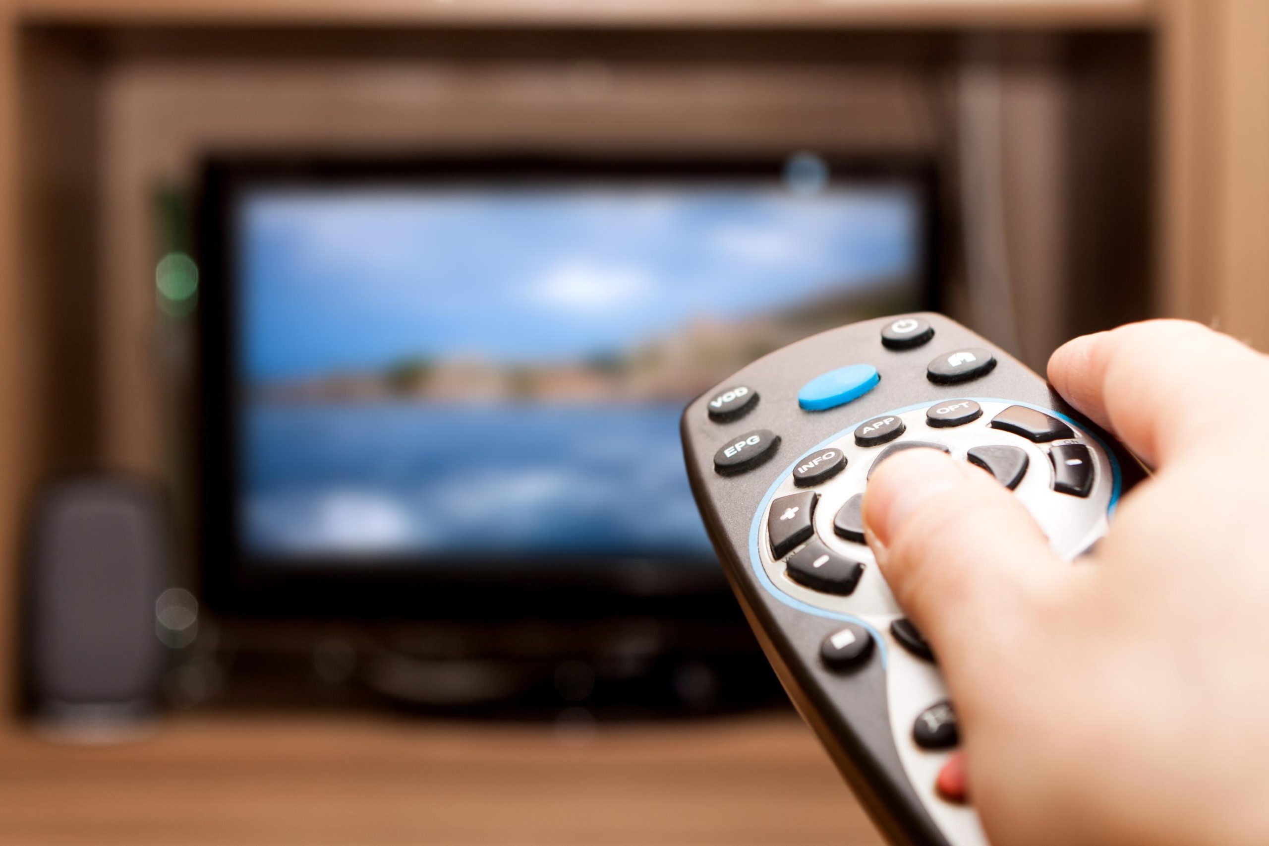 Bu Akşam Hangi Diziler Ve Filmler Yayınlanacak