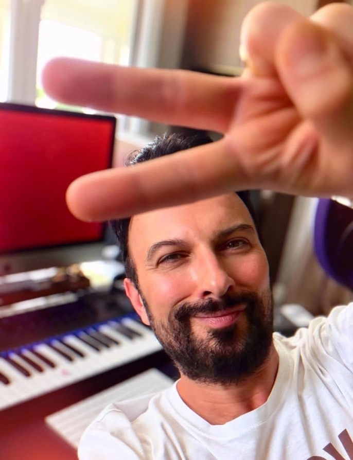 Tarkan’dan Milli Takım Marşı Açıklaması: Yeni Eser Gelmeyecek