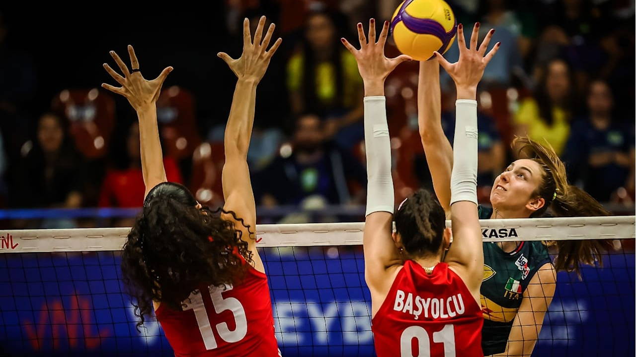 Filenin Sultanları VNL’de İtalya’ya 3-1 yenildi