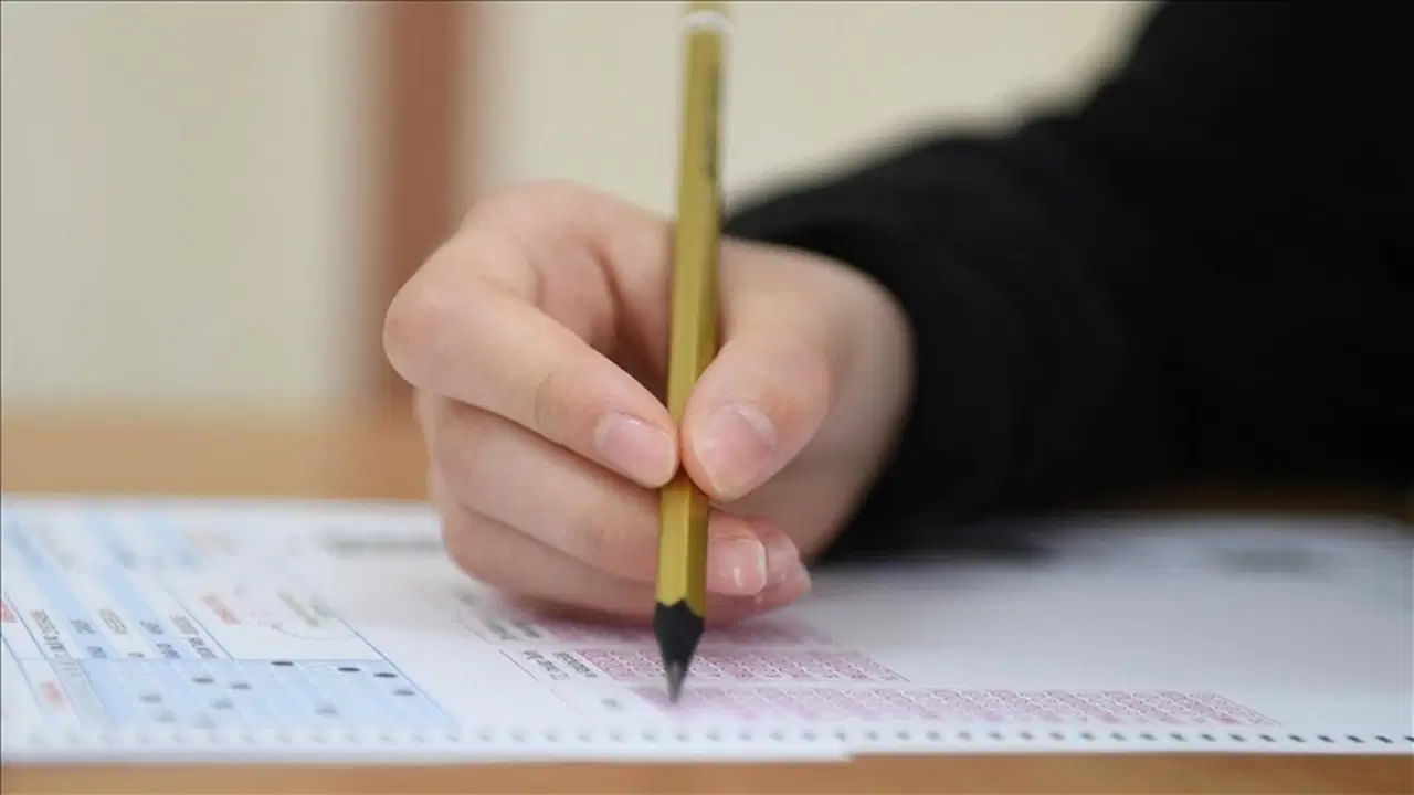 LGS soru kitapçıkları ve cevap anahtarları MEB’de yayınladı