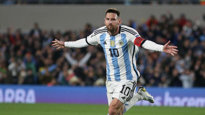 Messi hat-trick yaptı Klose’nin rekorunu egale etti