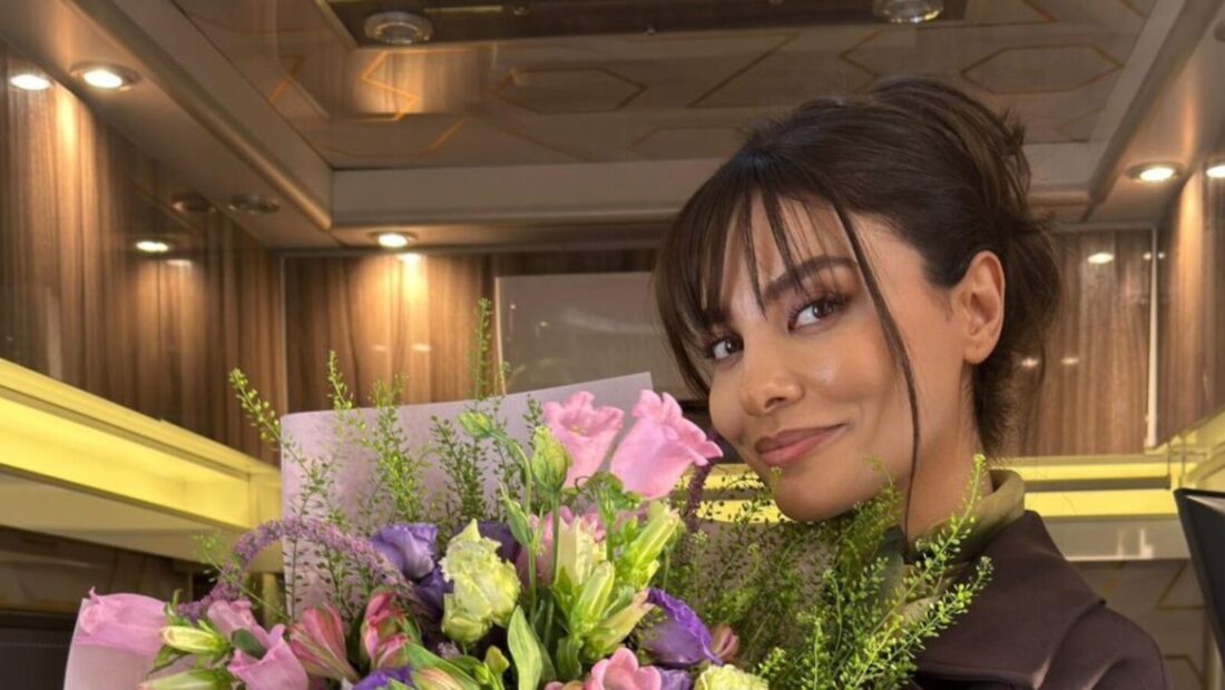 Hazal Filiz Küçükköse’den “Ateş Denizi”nde Çifte Performans